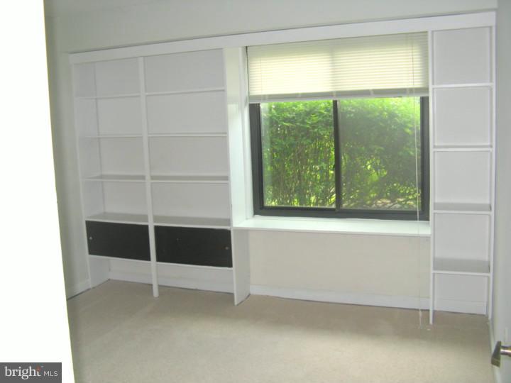 163-1 Echelon Road Voorhees, NJ 08043 - Photo 16 of 18 Gallery Image 16