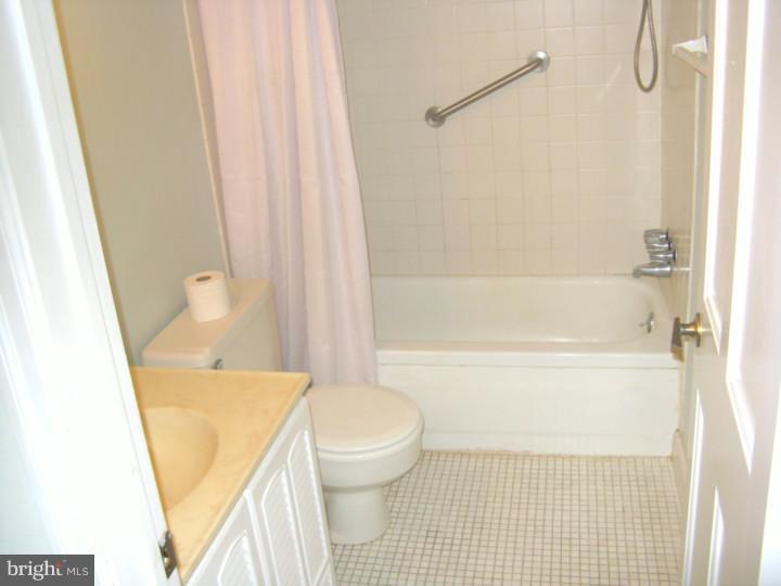 163-1 Echelon Road Voorhees, NJ 08043 - Photo 17 of 18 Gallery Image 17
