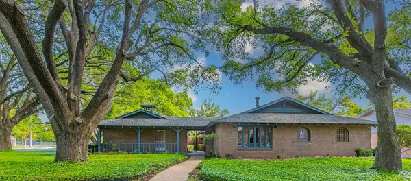 $375,000 | 5400 Lake Jackson Drive, Waco, TX 76710