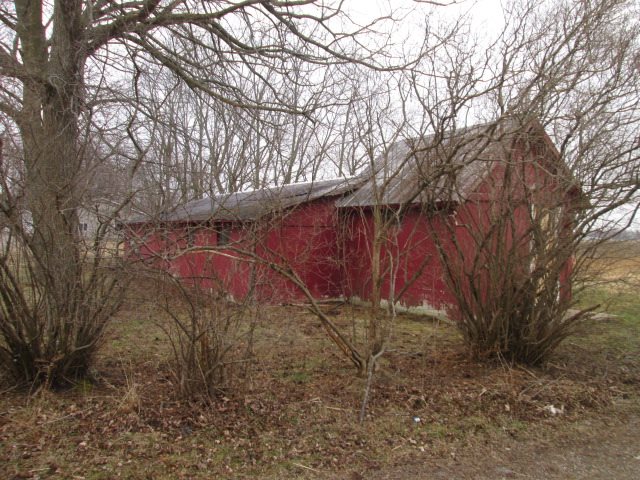 2600 East Stewart Road Midland, MI 48640 - Photo 13 of 14