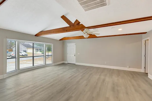 $2,340 | 213 Sagebrush Lane, Summerville, SC 29483