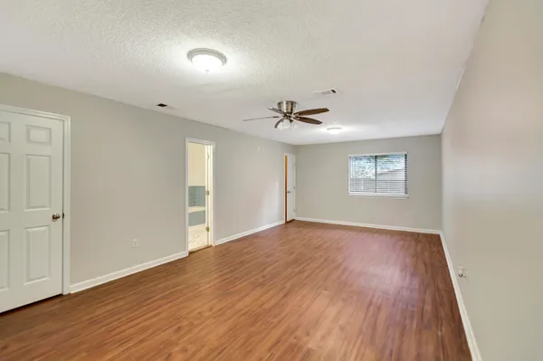 $2,340 | 213 Sagebrush Lane, Summerville, SC 29483
