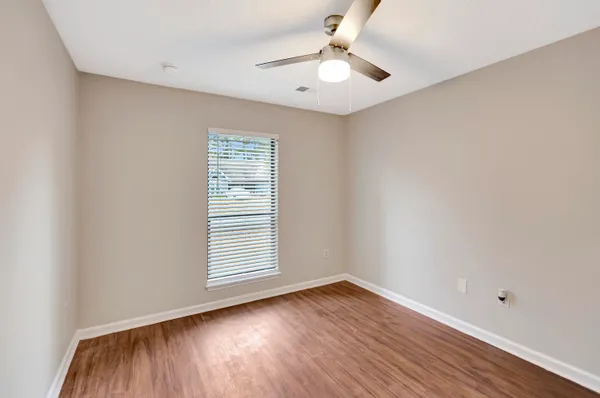 $2,340 | 213 Sagebrush Lane, Summerville, SC 29483