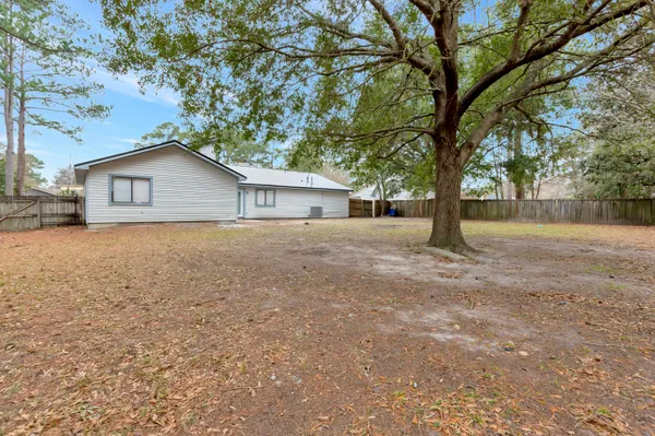 $2,340 | 213 Sagebrush Lane, Summerville, SC 29483