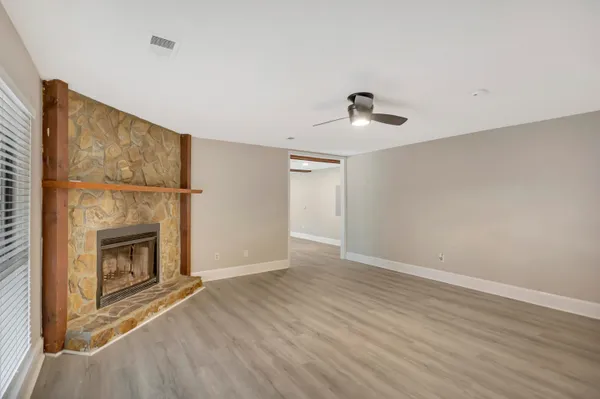 $2,340 | 213 Sagebrush Lane, Summerville, SC 29483