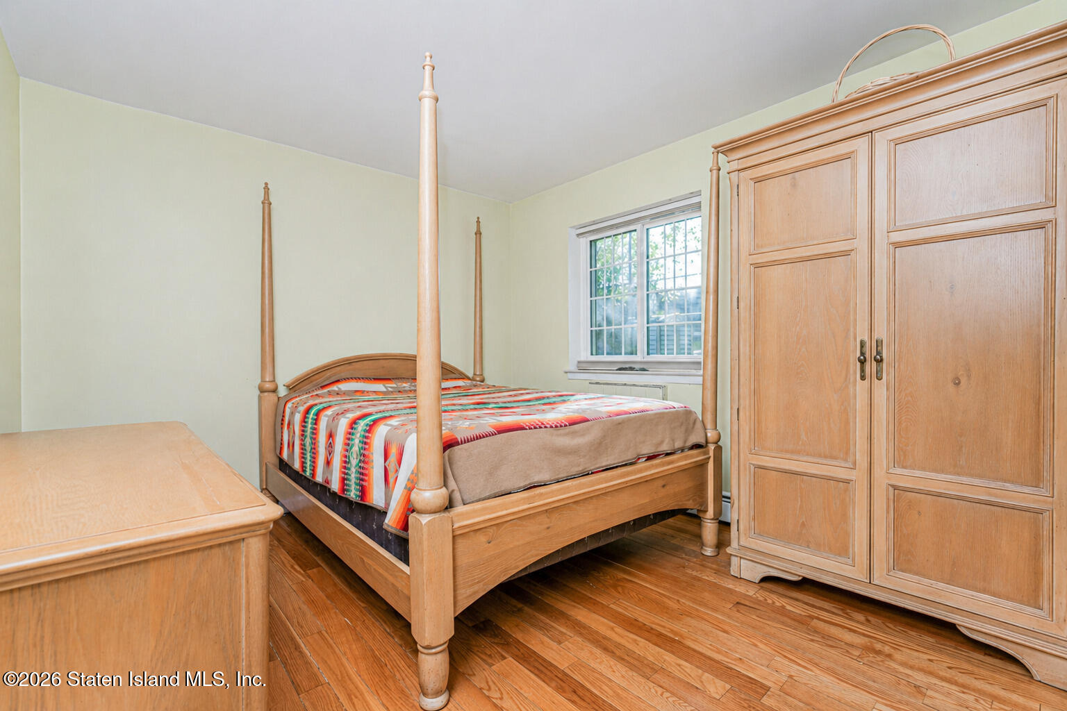 160 Devon Loop, Unit 2 Staten Island, NY 10314 - Photo 12 of 17 Photo Apr 28 2026, 8 10 47 AM