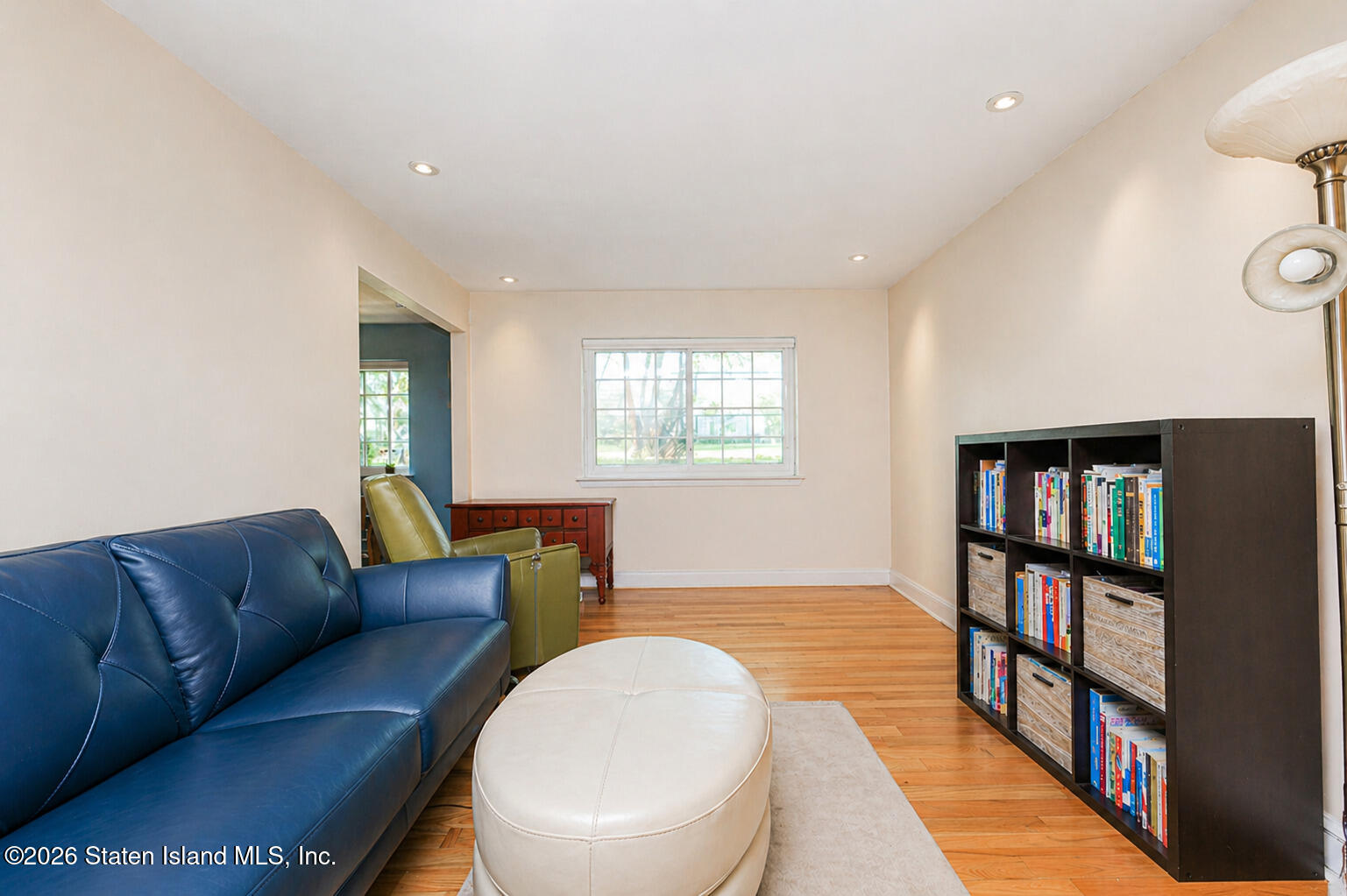 160 Devon Loop, Unit 2 Staten Island, NY 10314 - Photo 5 of 17 Photo Apr 28 2026, 8 09 34 AM