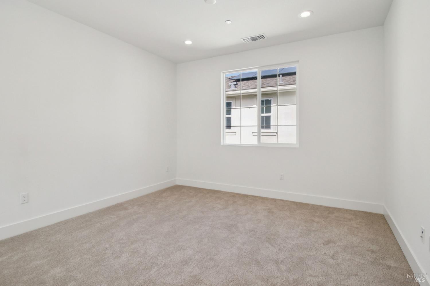 2770 Sassy Street Santa Rosa, CA 95407 - Photo 13 of 31