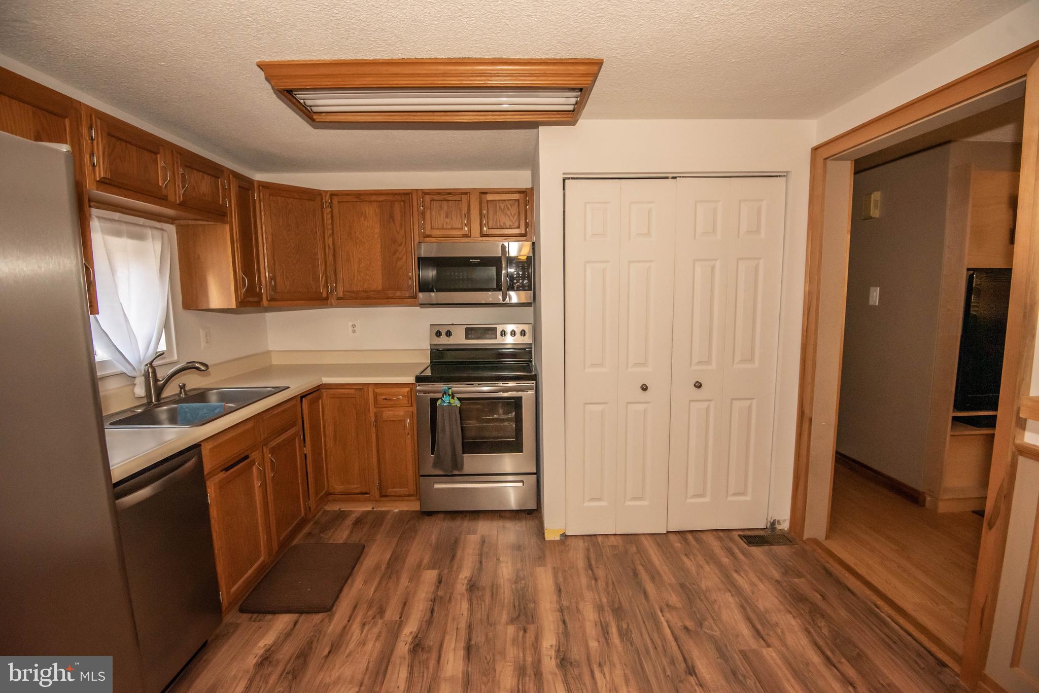 8015 Taylor Road Catlett, VA 20119 - Photo 12 of 25 Gallery Image 12