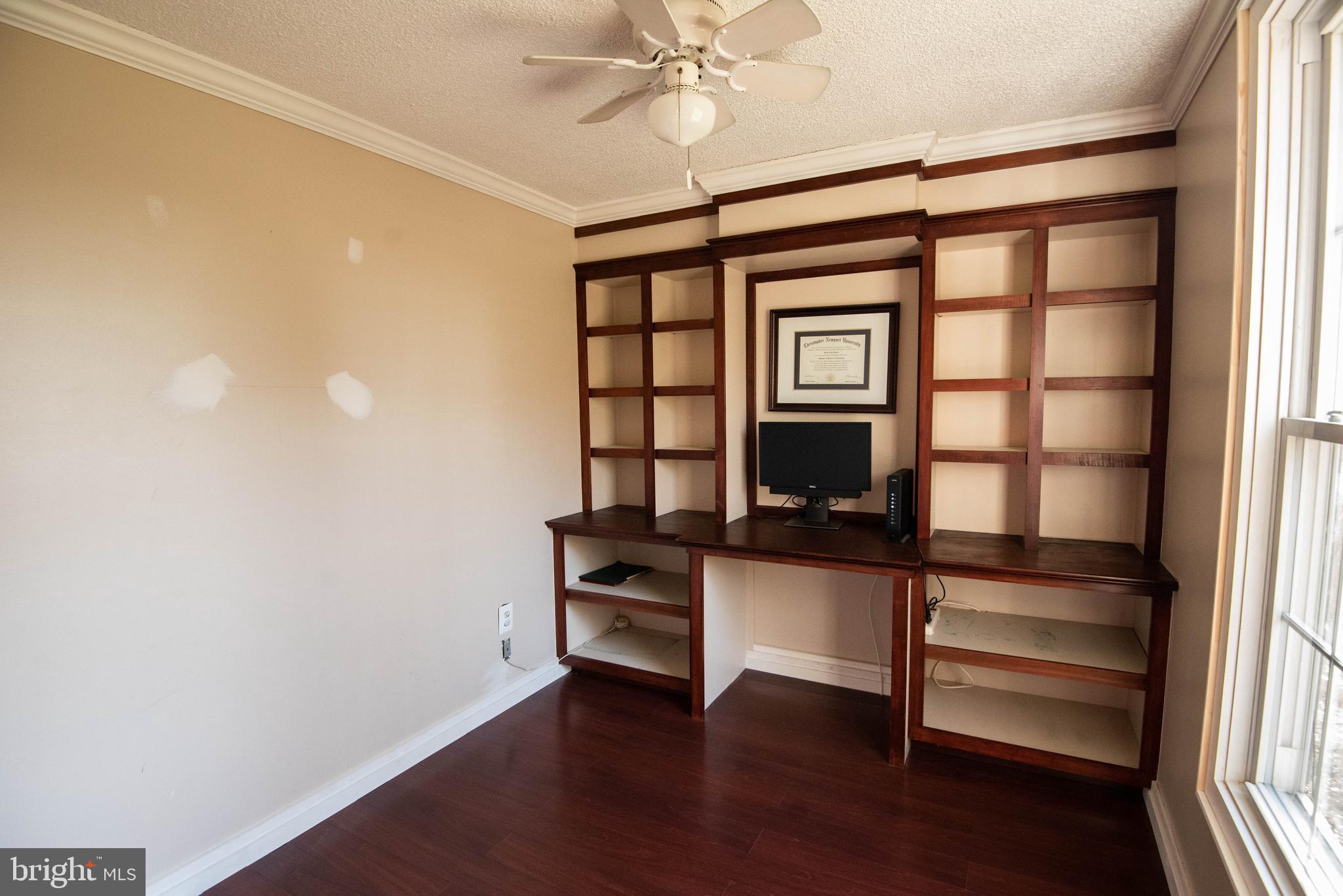 8015 Taylor Road Catlett, VA 20119 - Photo 4 of 25 Gallery Image 4