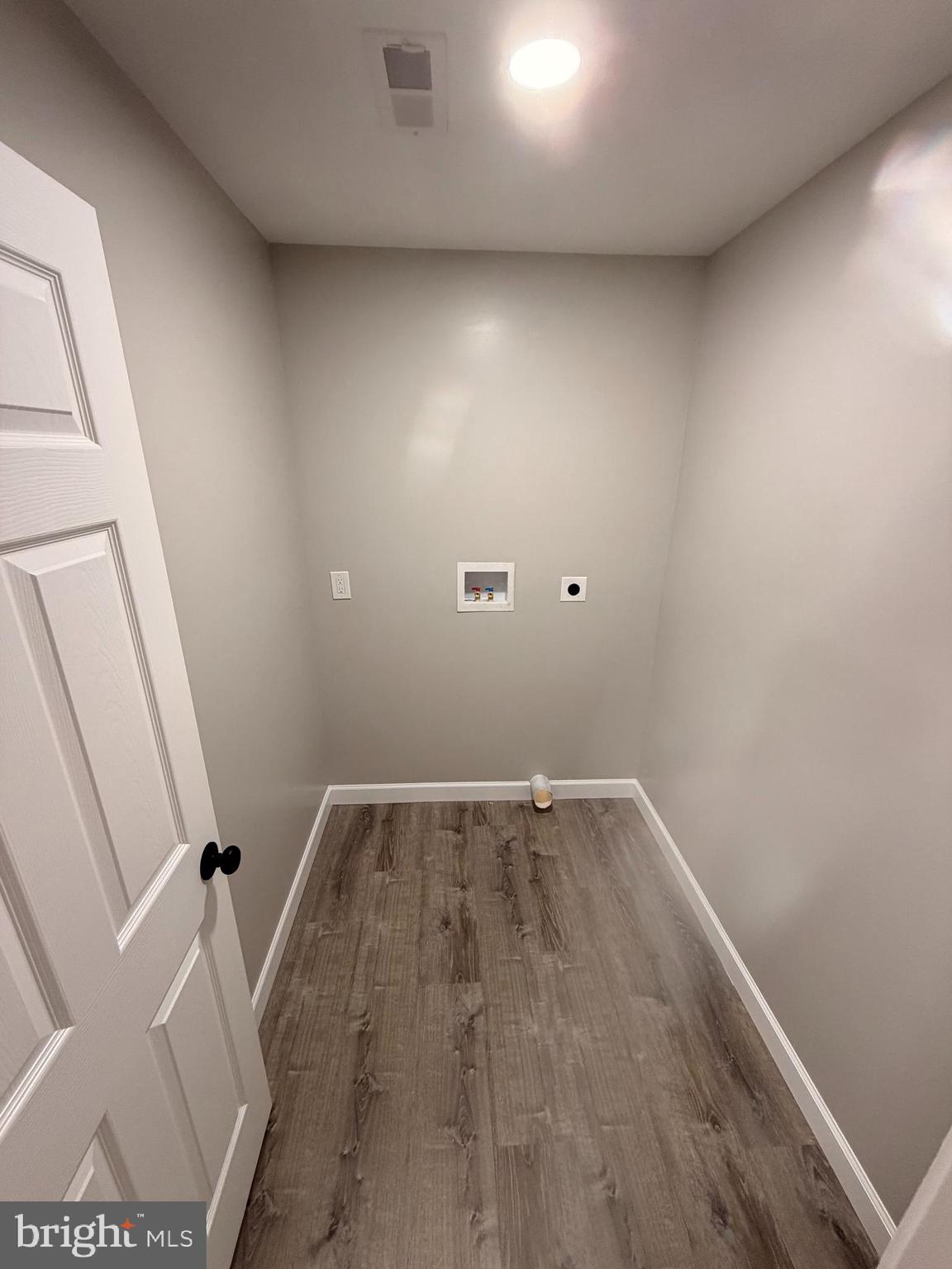 404 Sharp Street Millville, NJ 08332 - Photo 10 of 17 a view of a room