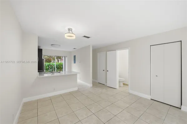 $2,250 | 3001 Northwest 5th Terrace, Unit 4, Pompano Beach, FL 33064