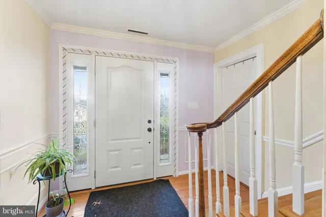 $499,900 | 7303 Lois Lane, Lanham, MD 20706