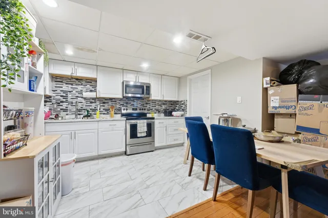 $499,900 | 7303 Lois Lane, Lanham, MD 20706