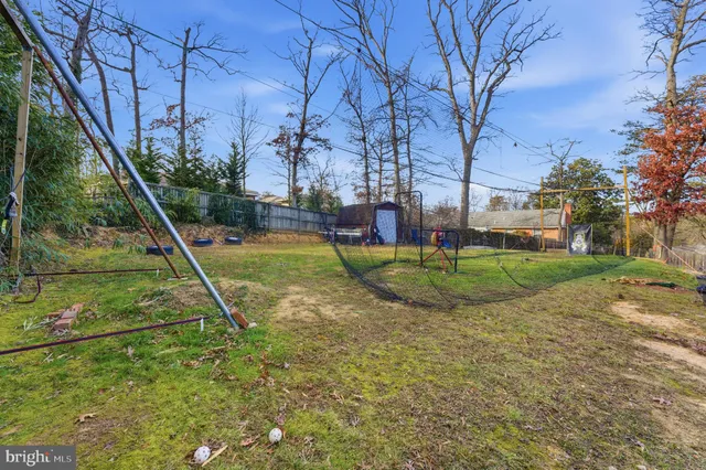 $499,900 | 7303 Lois Lane, Lanham, MD 20706