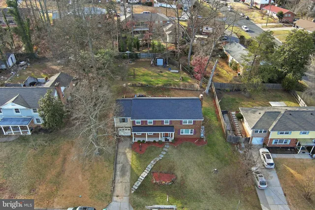 $499,900 | 7303 Lois Lane, Lanham, MD 20706