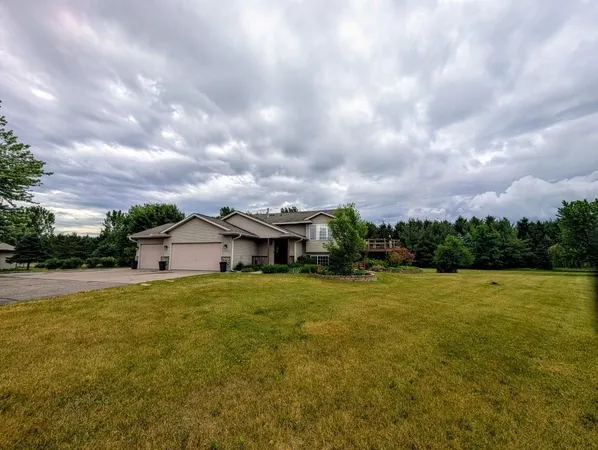 $465,000 | 1472 111th Street, New Richmond, WI 54017