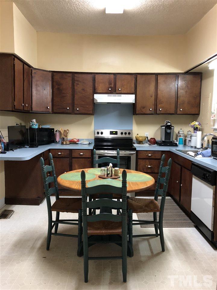 7209 Brogden Road Smithfield, NC 27577 - Photo 7 of 12