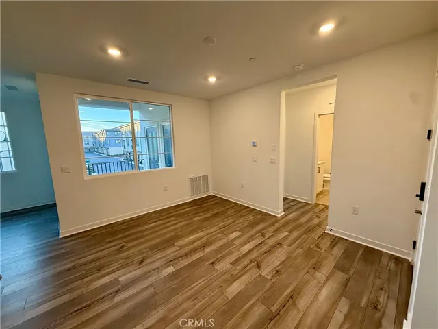 $2,950 | 6114 Valentina Way, Unit 202, Eastvale, CA 92880