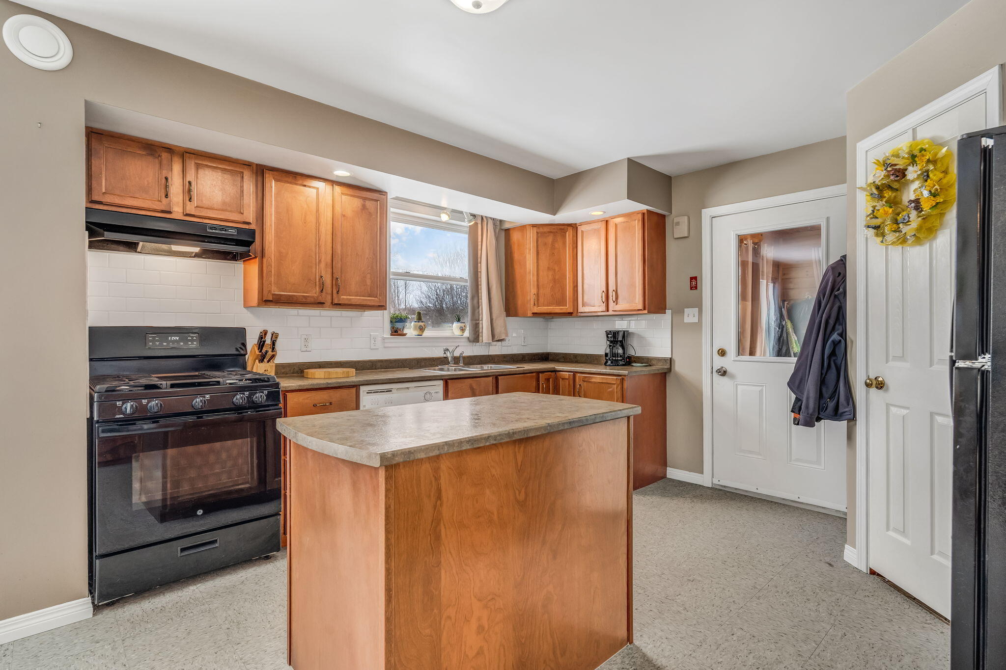 313 E Road Bradford, ME 04410 - Photo 7 of 37 41-web-or-mls-313-e-rd