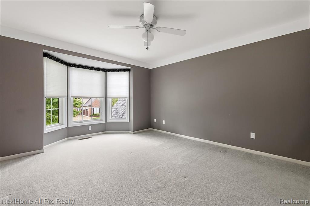 2116 Mapleridge Road Rochester Hills, MI 48309 - Photo 34 of 57