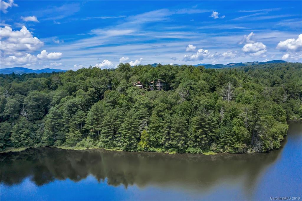 421 Lakeview Road Newland, NC 28657 - Photo 11 of 48 Gallery Image 11