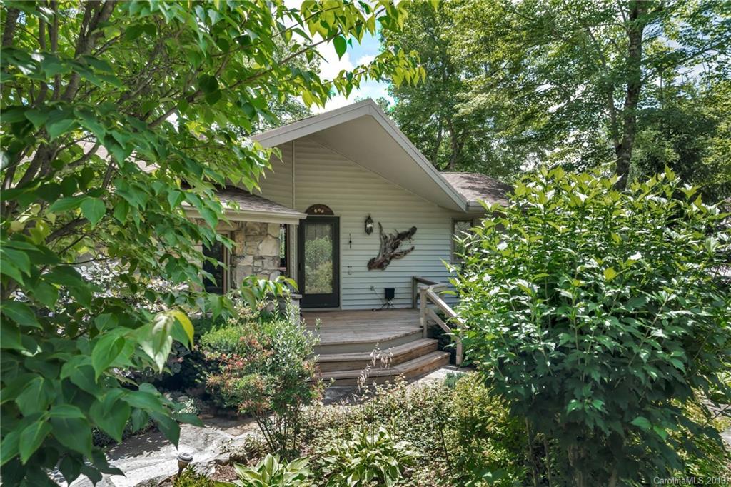 421 Lakeview Road Newland, NC 28657 - Photo 39 of 48 Gallery Image 39