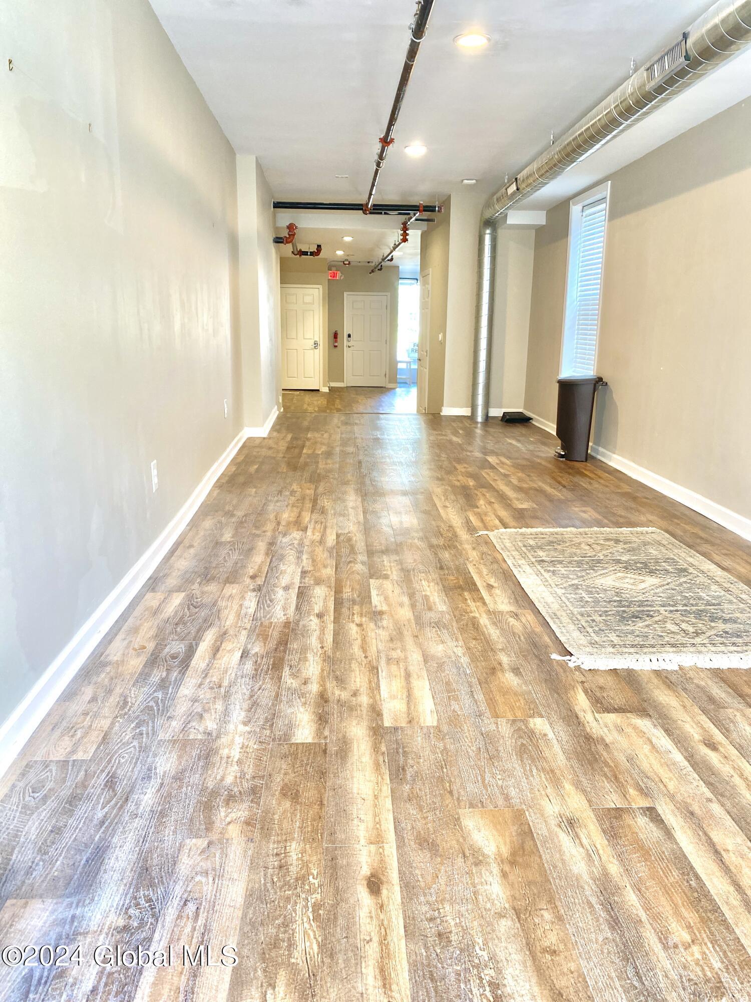 402 Broadway Albany, NY 12207 - Photo 17 of 21 Commercial Space