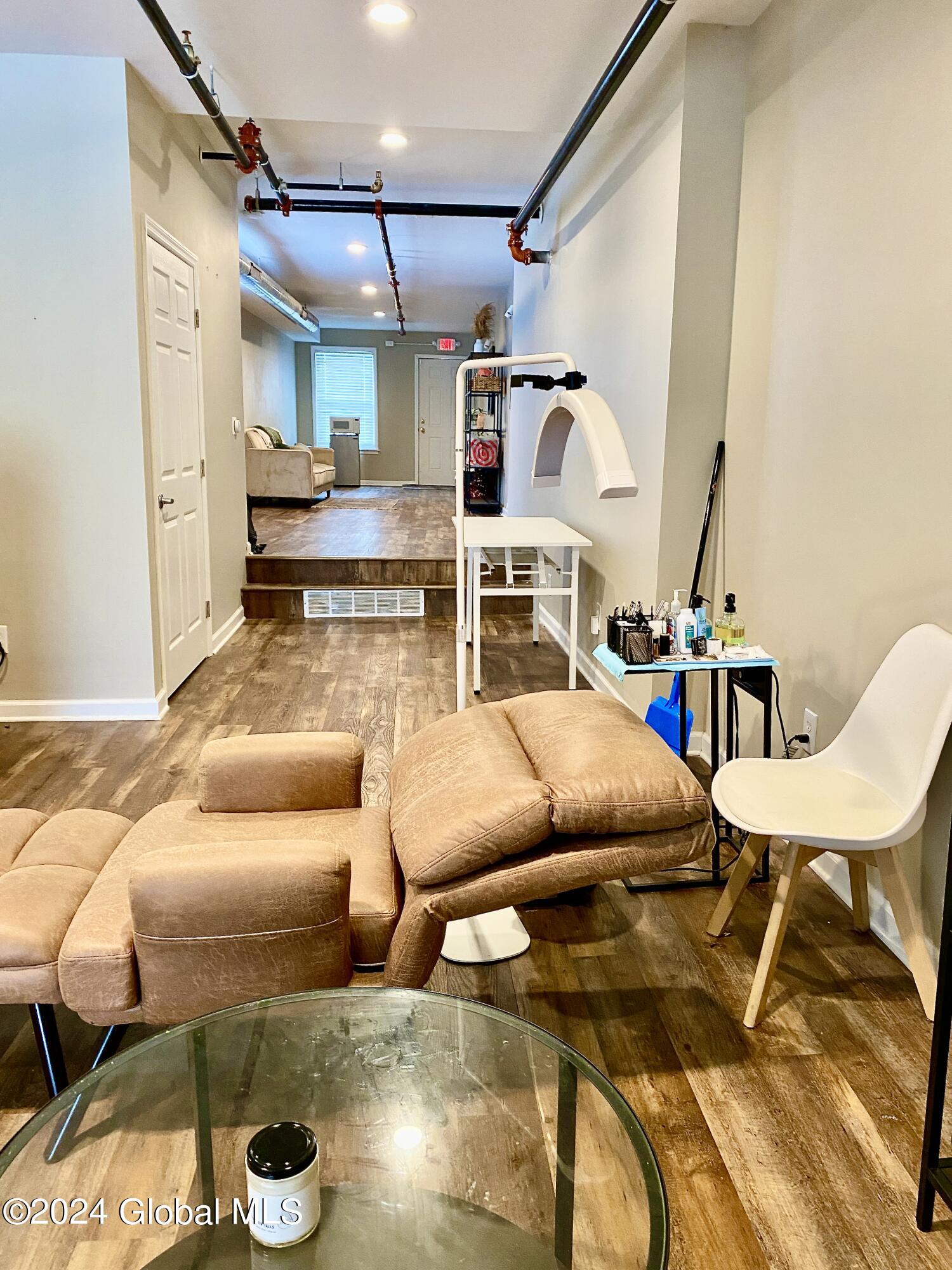 402 Broadway Albany, NY 12207 - Photo 19 of 21 Commercial Space