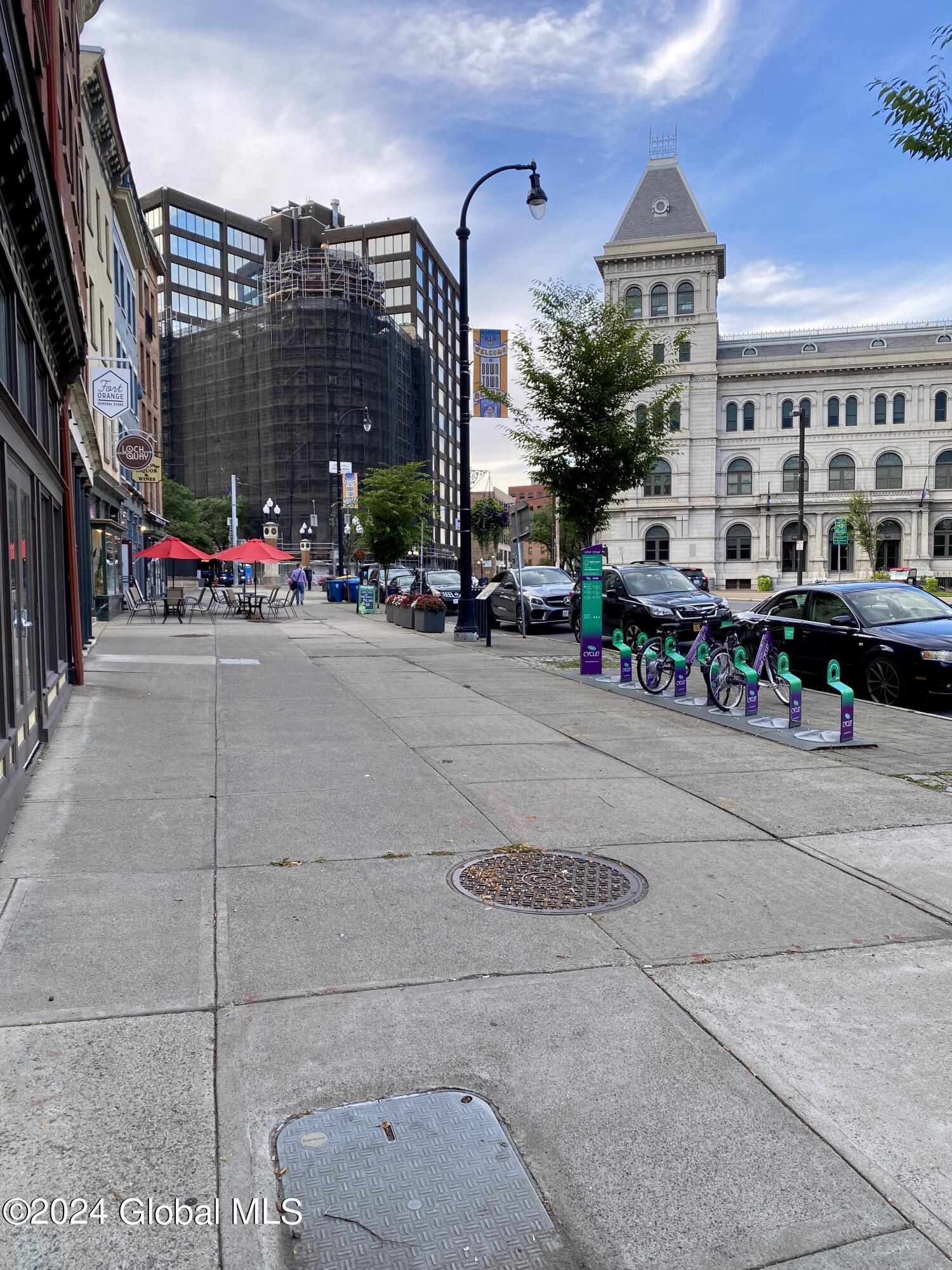 402 Broadway Albany, NY 12207 - Photo 5 of 21 Exterior