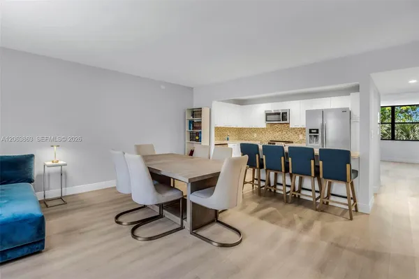$375,000 | 3350 Northeast 192 Street, Unit 4QB, Aventura, FL 33180