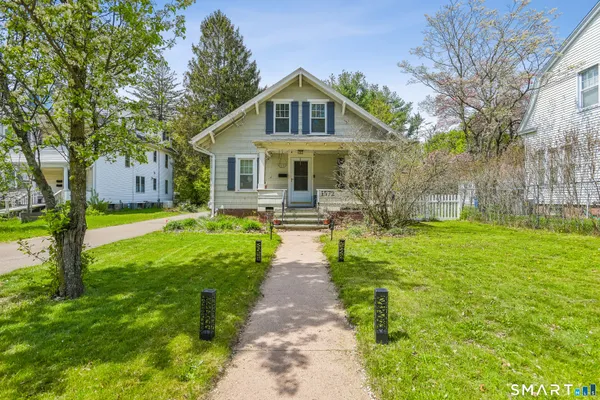 $2,000 | 1572 Whitney Avenue, Hamden, CT 06517