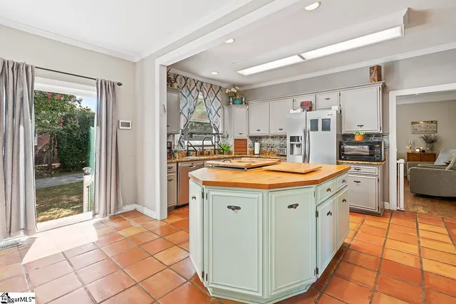 $573,500 | 111 Northwoods Road, Greenwood, SC 29649