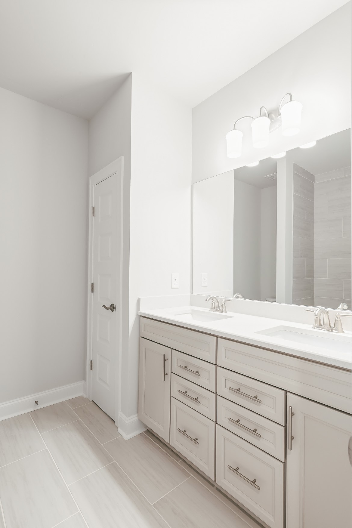 3238 Chase Point Drive Franklin, TN 37067 - Photo 21 of 29 a bathroom with a double vanity sink mirror and