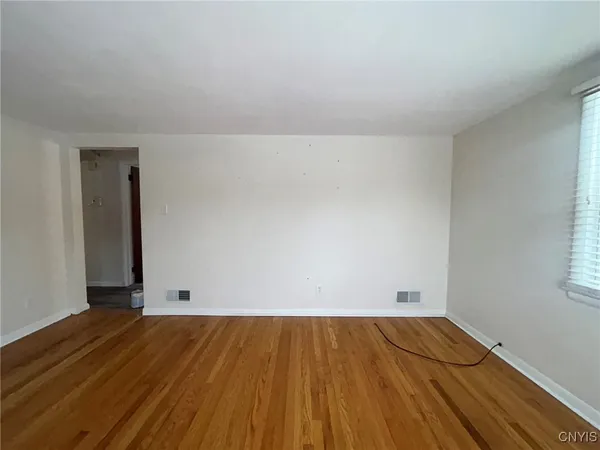 $2,500 | 3 Wills Drive, New Hartford, NY 13413