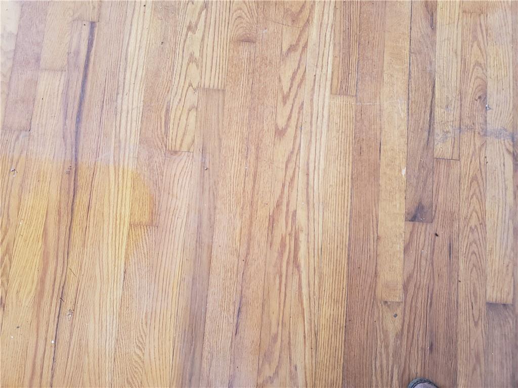 3553 Vanet Road Chamblee, GA 30341 - Photo 11 of 30 a close view of wooden curtain