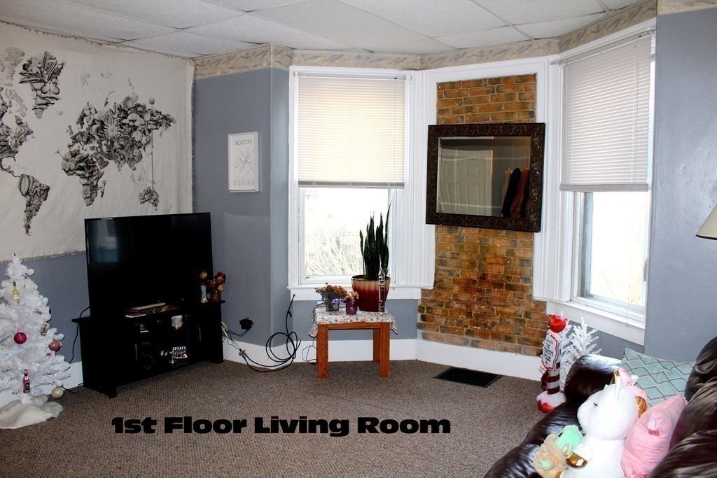 6 Wall Street Webster, MA 01570 - Photo 10 of 27