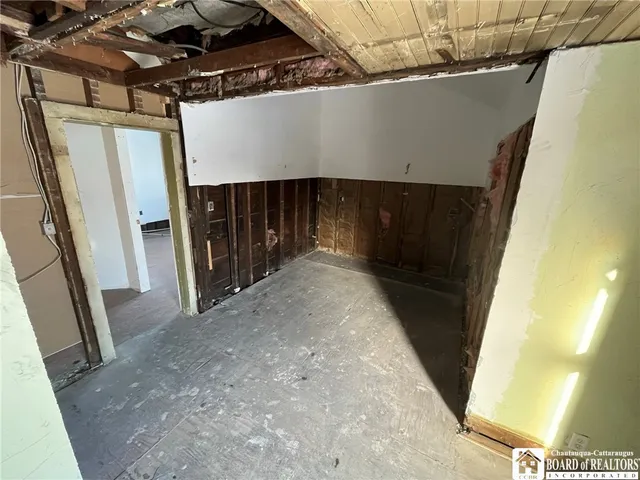 $50,000 | 805 West 5th Street, Jamestown, NY 14701