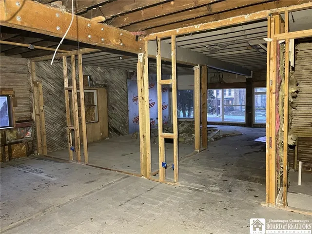 $50,000 | 805 West 5th Street, Jamestown, NY 14701