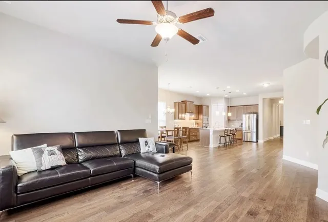 $2,650 | 268 Fort Cobb Way, Georgetown, TX 78628