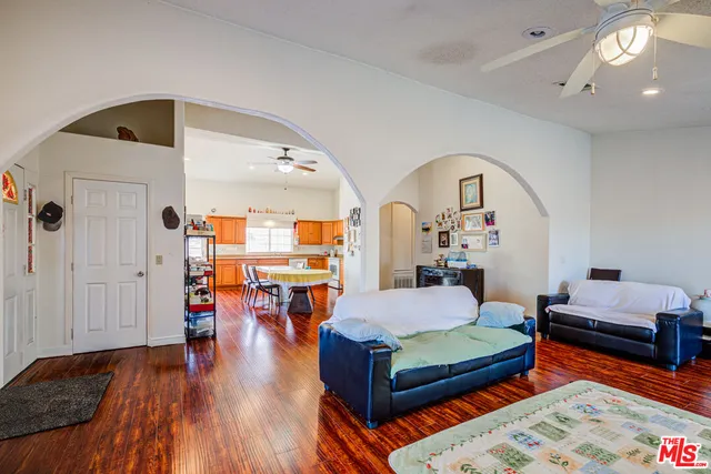 $529,000 | 10424 Santa Fe Fire Road, Lucerne Valley, CA 92356