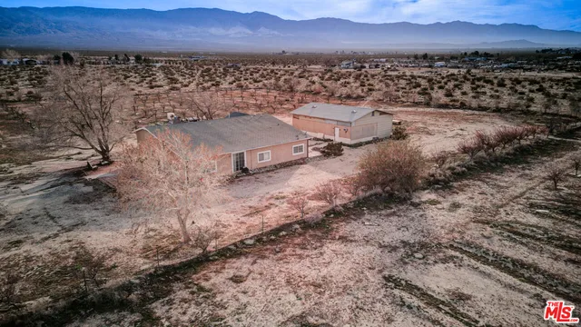 $529,000 | 10424 Santa Fe Fire Road, Lucerne Valley, CA 92356