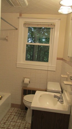 50 Chapman Road Wakefield, MA 01880 - Photo 8 of 22 Gallery Image 8