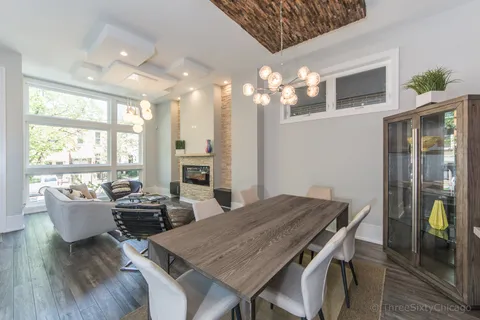 $1,650,000 | 2125 West Erie Street, Chicago, IL 60612