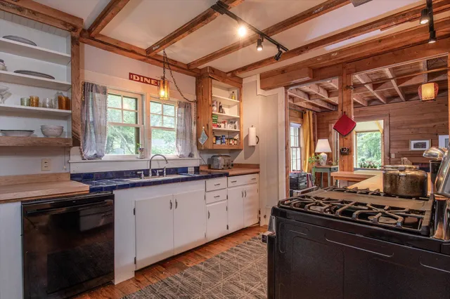 $335,000 | 535 Red Mountain Road, Arlington, VT 05250