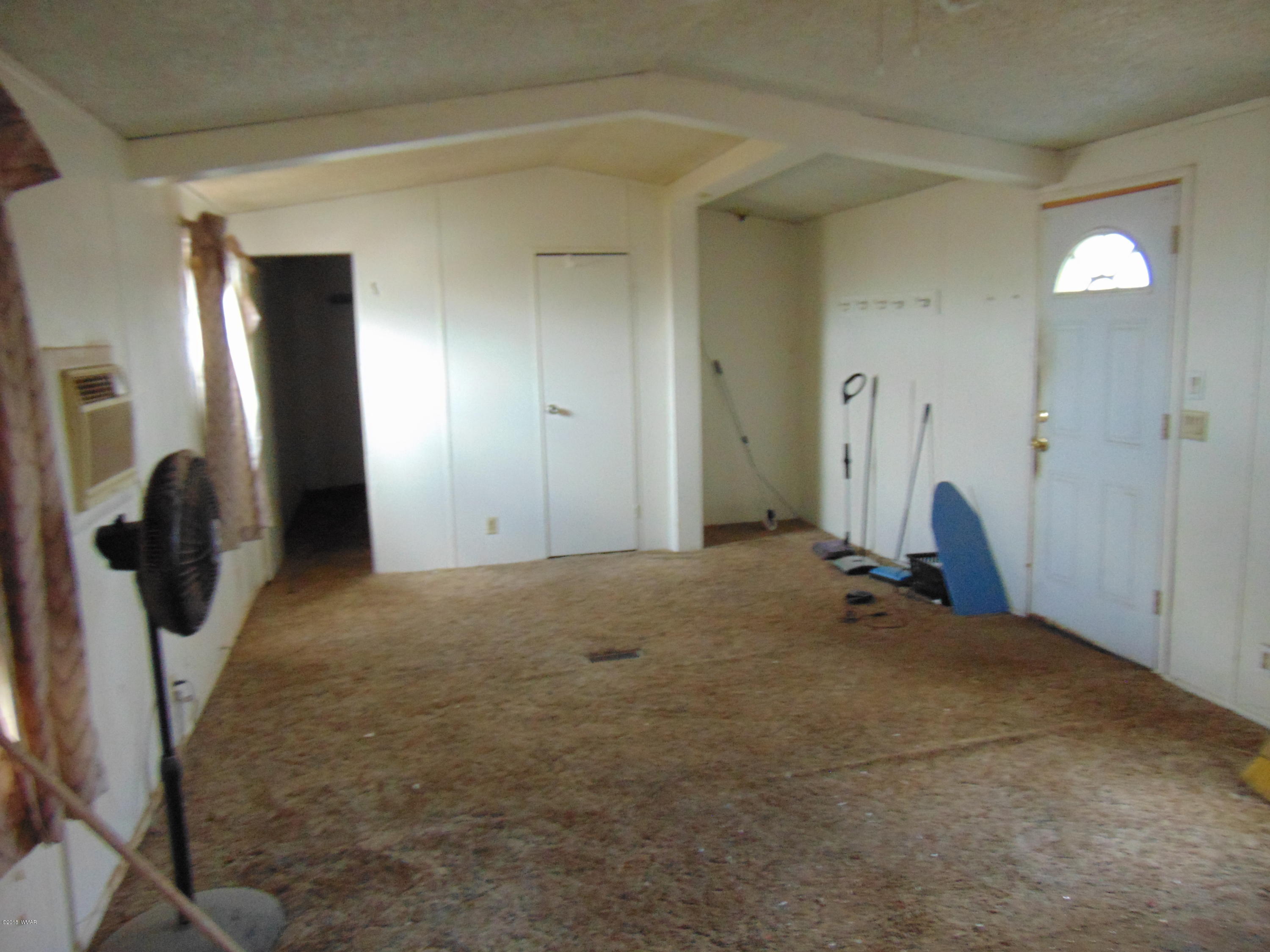 7563 Ramada Road Holbrook, AZ 86029 - Photo 4 of 9