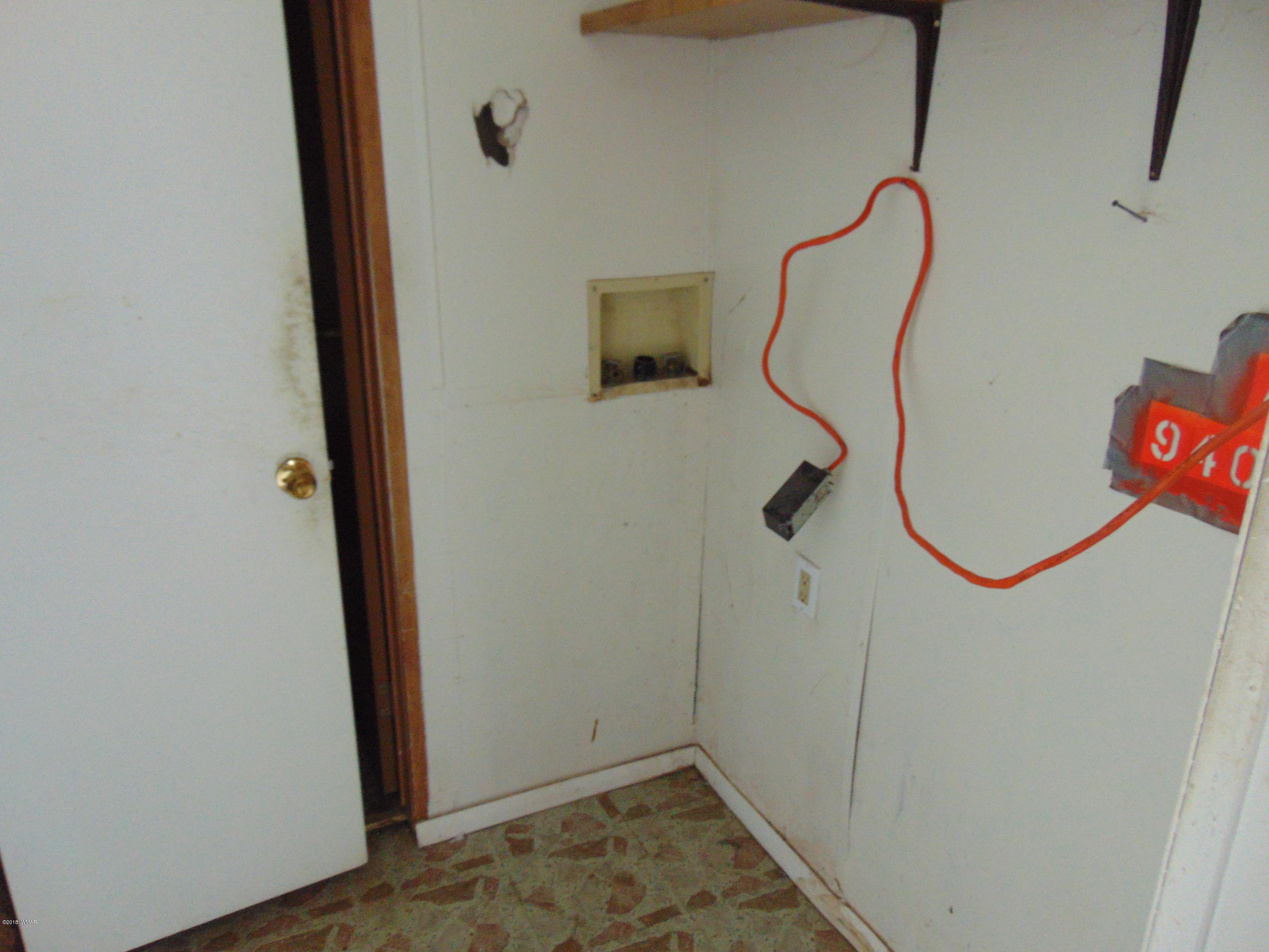 7563 Ramada Road Holbrook, AZ 86029 - Photo 7 of 9