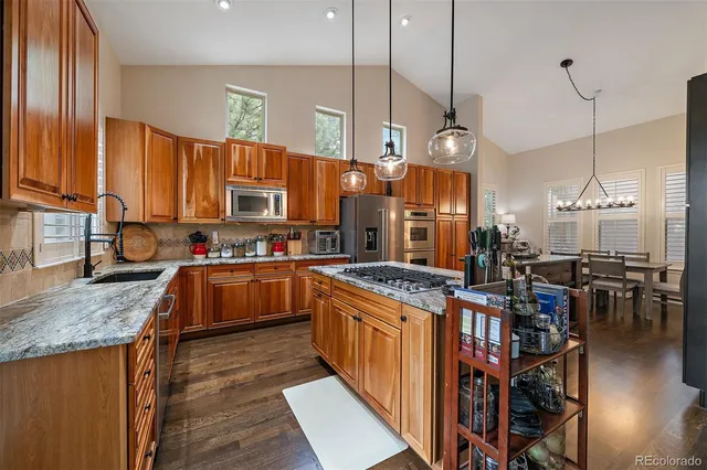 $1,575,000 | 5061 Vermillion Drive, Castle Rock, CO 80108