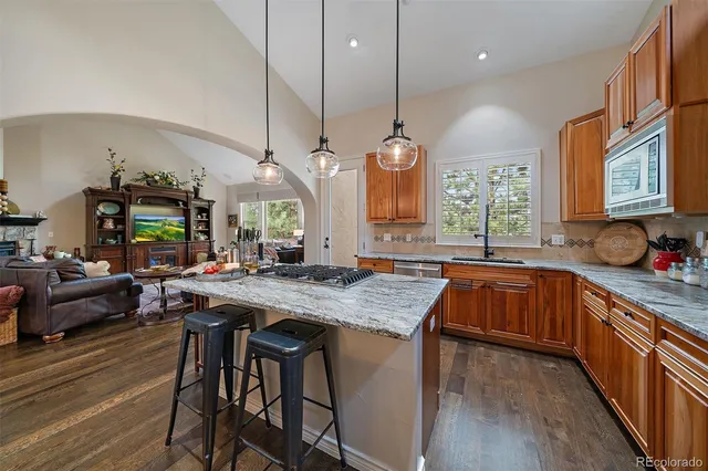 $1,575,000 | 5061 Vermillion Drive, Castle Rock, CO 80108