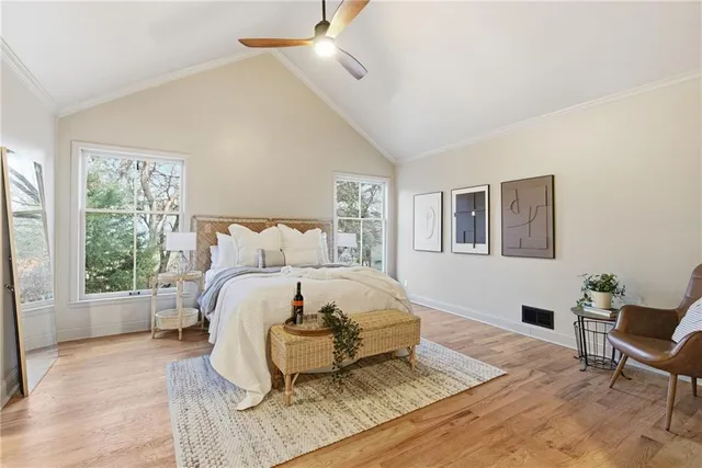 $925,000 | 10301 Howe Drive, Leawood, KS 66206